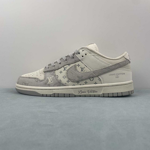 X  Nike Dunk Low  JH8310-947  35 5-46